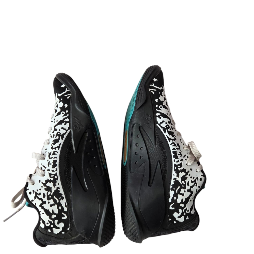 JordanYouth #DV3869-002 Basketball Sneakers - Picture 6 of 12